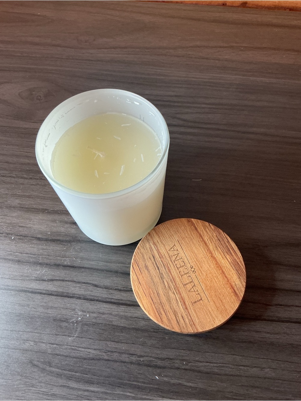 LaLeena "Home is Where The Heart is" White Ocean Breeze Scented Pillar Candle - Picture 9 of 10